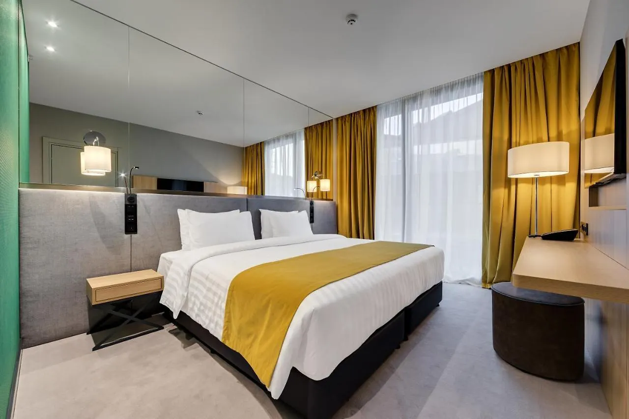 *****  Hotel Glarros Oldtown Tiflis Georgia